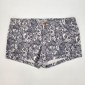 Abercrombie & Fitch Gray Floral Twill Shorts